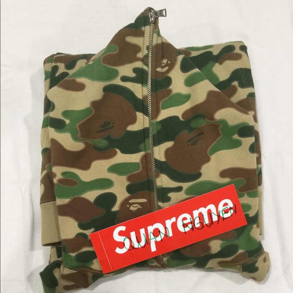 Bape Hoodie Camo size L